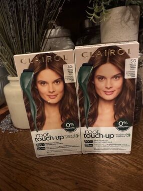 2 new boxes of Clairol 5G Root Touch-Up Hair Color - Matches Golden Brown Shades
